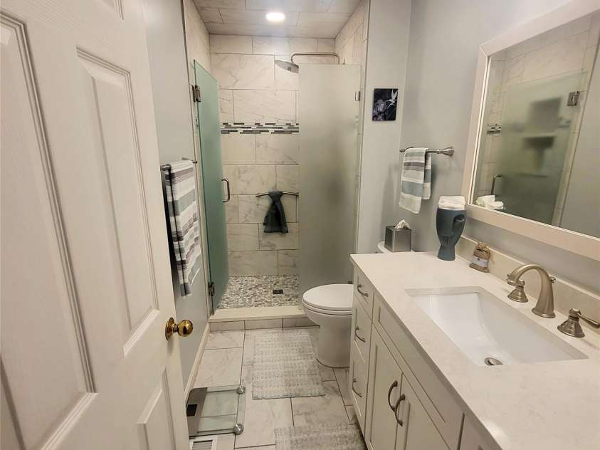 35 Cedarcliff Circle, Asheville, NC 28803.  MLS# CAR4350702, YatesRealty ID 5848. 