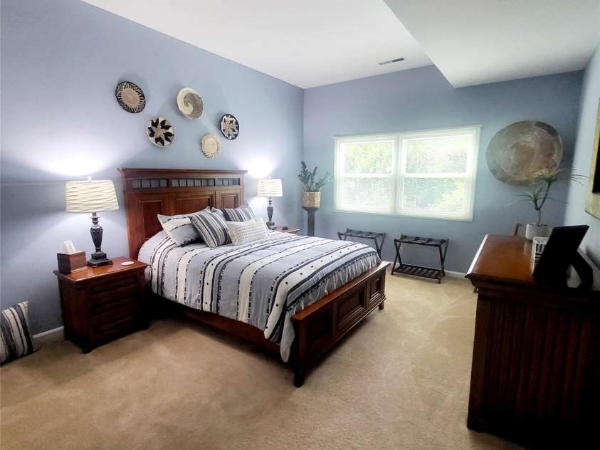 35 Cedarcliff Circle, Asheville, NC 28803.  MLS# CAR4350702, YatesRealty ID 5848. 