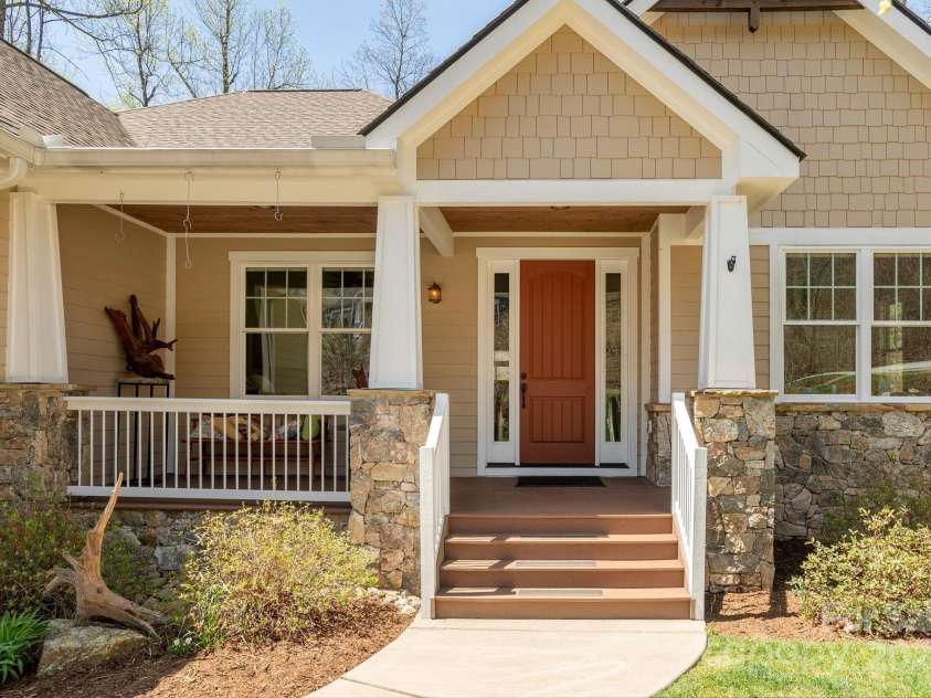 66 Manorwood Court, Flat Rock, NC 28731.  MLS# CAR4234657, YatesRealty ID 5848. 