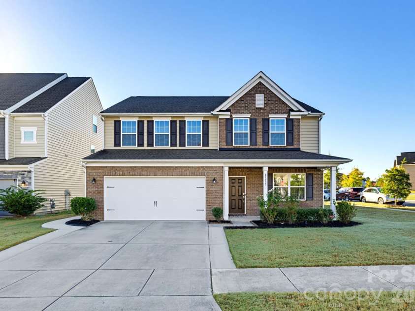 13529 Napoleon Drive, Charlotte, NC 28273.  MLS# CAR4435265, YatesRealty ID 58481. 