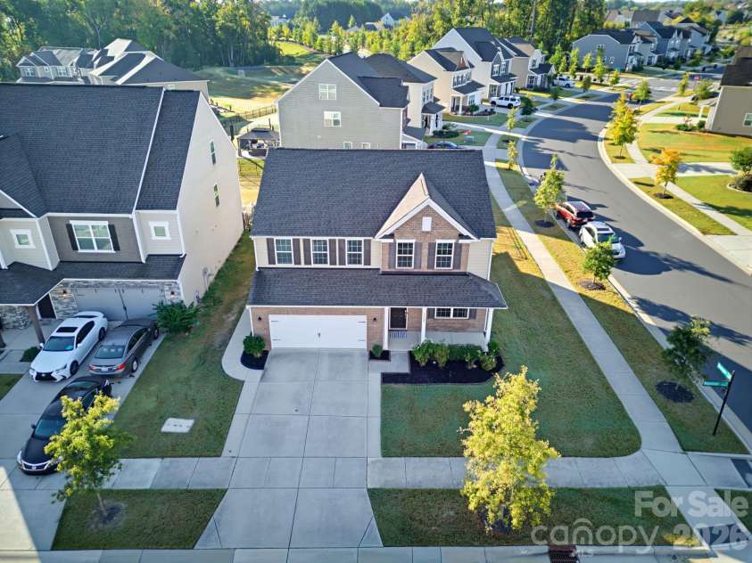 13529 Napoleon Drive, Charlotte, NC 28273.  MLS# CAR4435265, YatesRealty ID 58481. 