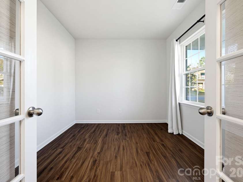 13529 Napoleon Drive, Charlotte, NC 28273.  MLS# CAR4435265, YatesRealty ID 58481. OFFICE