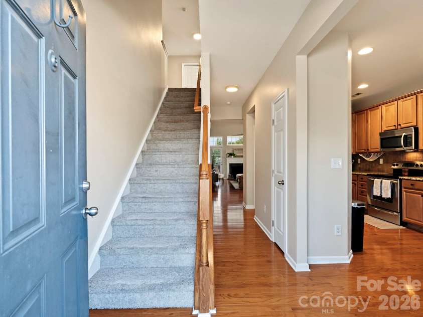 5904 Union Pacific Avenue, Charlotte, NC 28210.  MLS# CAR4435841, YatesRealty ID 58486. 