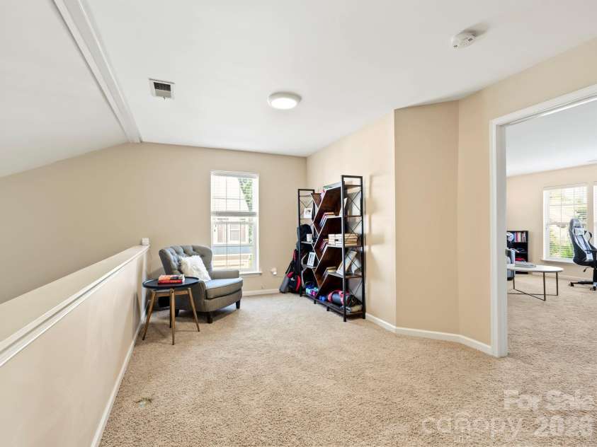 5904 Union Pacific Avenue, Charlotte, NC 28210.  MLS# CAR4435841, YatesRealty ID 58486. 