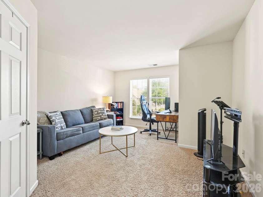 5904 Union Pacific Avenue, Charlotte, NC 28210.  MLS# CAR4435841, YatesRealty ID 58486. 