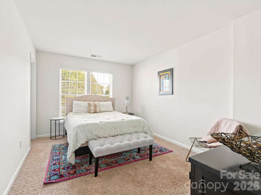 5904 Union Pacific Avenue, Charlotte, NC 28210.  MLS# CAR4435841, YatesRealty ID 58486. 