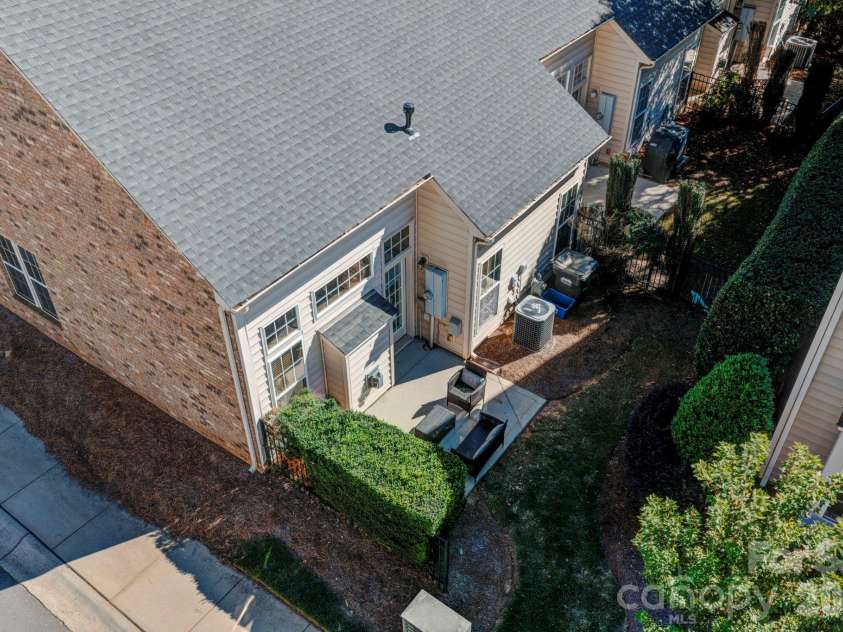 5904 Union Pacific Avenue, Charlotte, NC 28210.  MLS# CAR4435841, YatesRealty ID 58486. 