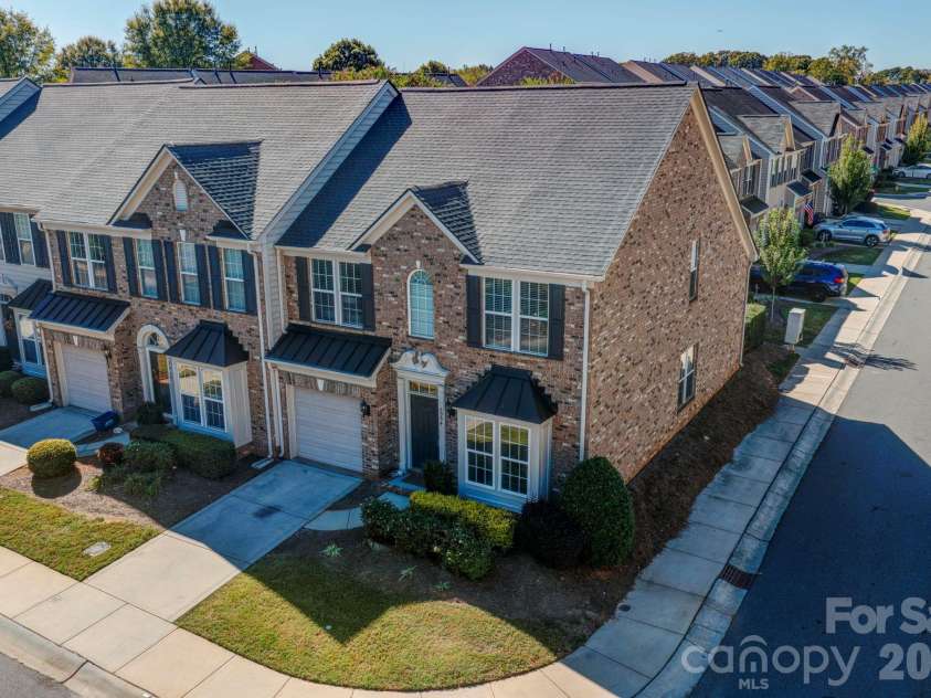 5904 Union Pacific Avenue, Charlotte, NC 28210.  MLS# CAR4435841, YatesRealty ID 58486. 