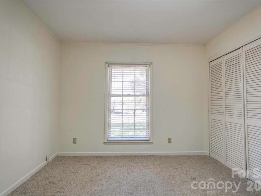 431 Main Street, Shelby, NC 28152.  MLS# CAR4359765, YatesRealty ID 5849. 