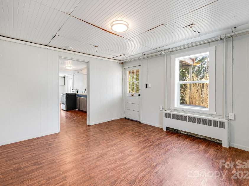 609 Bailey Street, Mars Hill, NC 28754.  MLS# CAR4247387, YatesRealty ID 5849. 