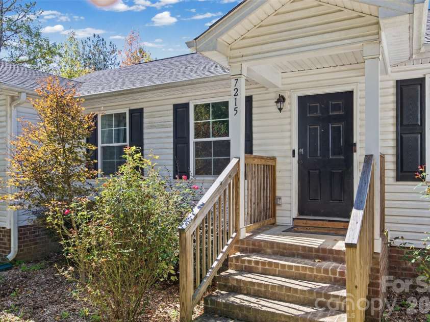 7215 Cunningham Lane, Indian Trail, NC 28079.  MLS# CAR4433374, YatesRealty ID 58499. 