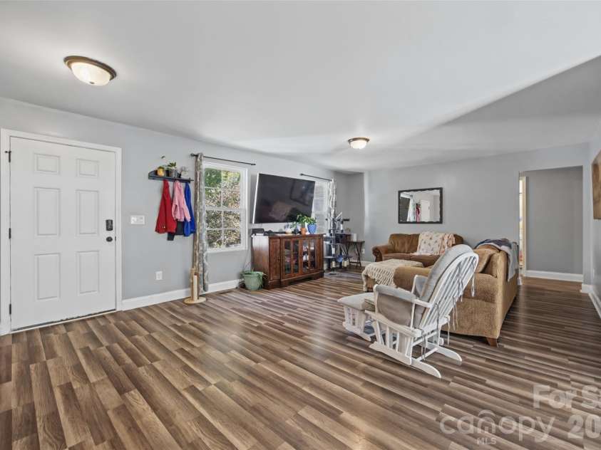 7215 Cunningham Lane, Indian Trail, NC 28079.  MLS# CAR4433374, YatesRealty ID 58499. 
