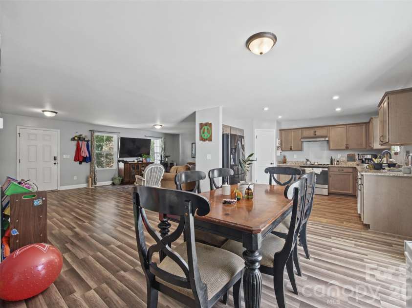 7215 Cunningham Lane, Indian Trail, NC 28079.  MLS# CAR4433374, YatesRealty ID 58499. 