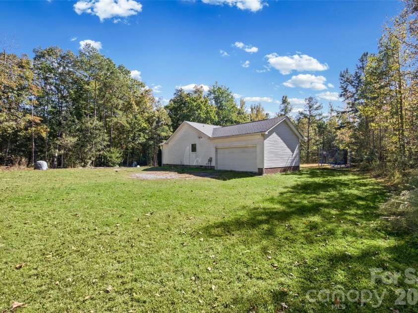 7215 Cunningham Lane, Indian Trail, NC 28079.  MLS# CAR4433374, YatesRealty ID 58499. 