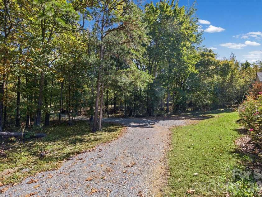 7215 Cunningham Lane, Indian Trail, NC 28079.  MLS# CAR4433374, YatesRealty ID 58499. 