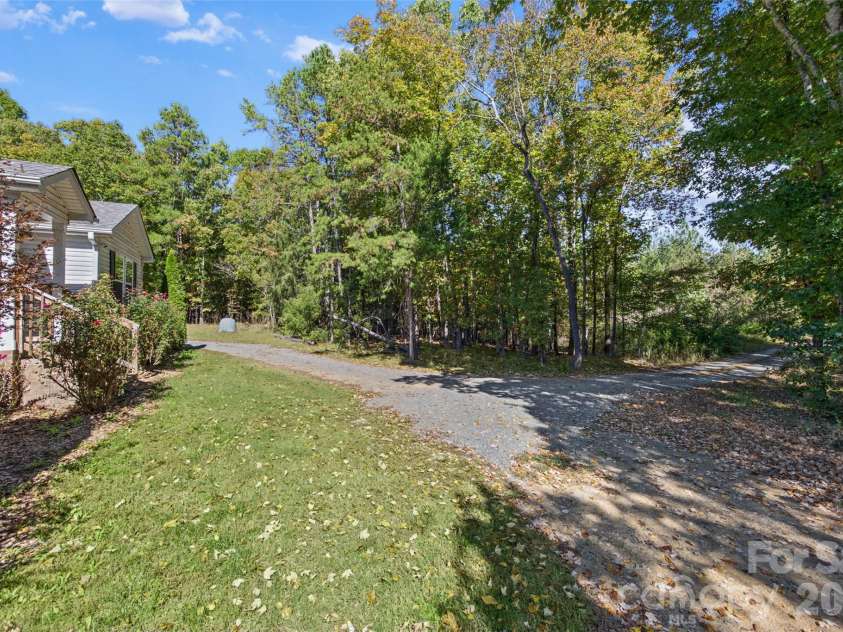 7215 Cunningham Lane, Indian Trail, NC 28079.  MLS# CAR4433374, YatesRealty ID 58499. 
