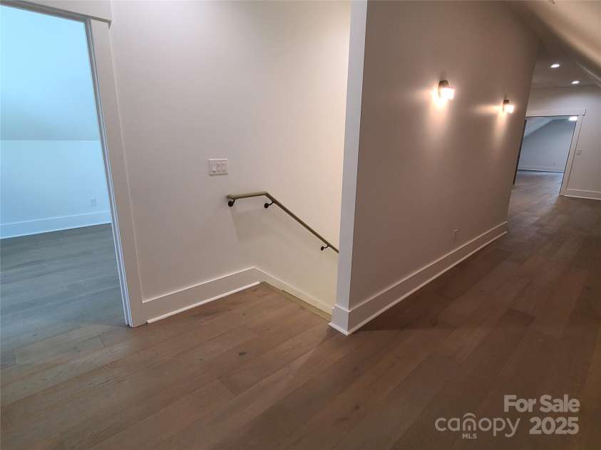 405 19th Avenue Circle, Hickory, NC 28601.  MLS# CAR4201802, YatesRealty ID 585. 