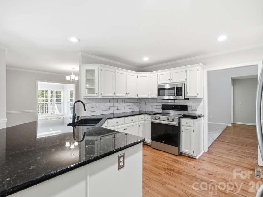 2322 Beaver Pond Road, Kannapolis, NC 28083.  MLS# CAR4390314, YatesRealty ID 58503. 