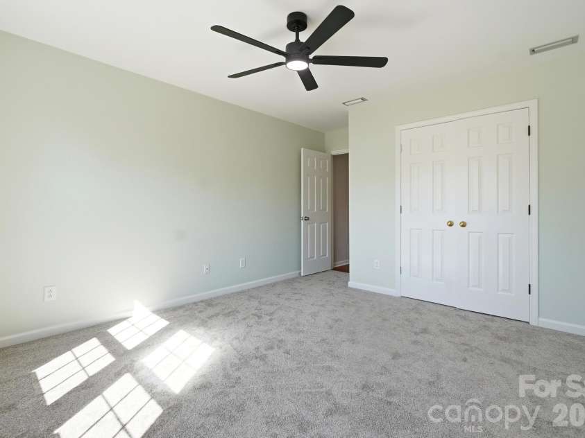 2322 Beaver Pond Road, Kannapolis, NC 28083.  MLS# CAR4390314, YatesRealty ID 58503. 