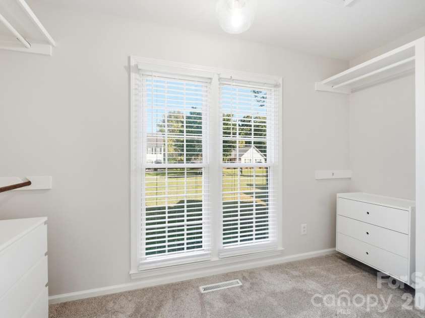 2322 Beaver Pond Road, Kannapolis, NC 28083.  MLS# CAR4390314, YatesRealty ID 58503. 