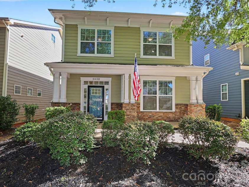 2420 Double Oaks Road, Charlotte, NC 28206.  MLS# CAR4434782, YatesRealty ID 58509. Welcome Home