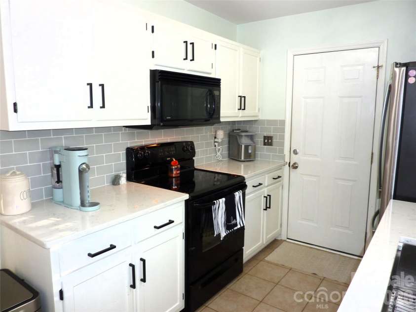 3716 Winterberry Court, Concord, NC 28027.  MLS# CAR4434964, YatesRealty ID 58510. 