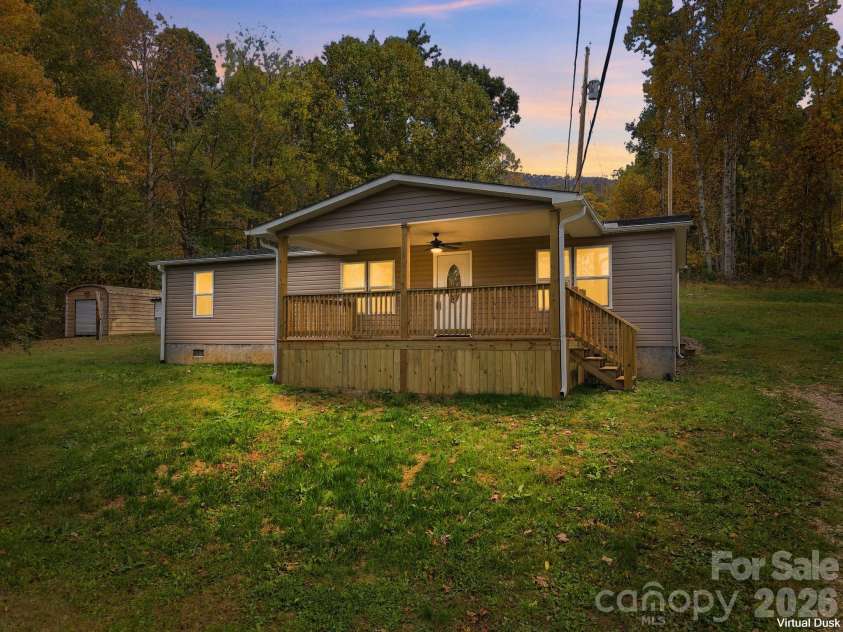 1004 Pine Root Branch Road, Bakersville, NC 28705.  MLS# CAR4415373, YatesRealty ID 58513. 