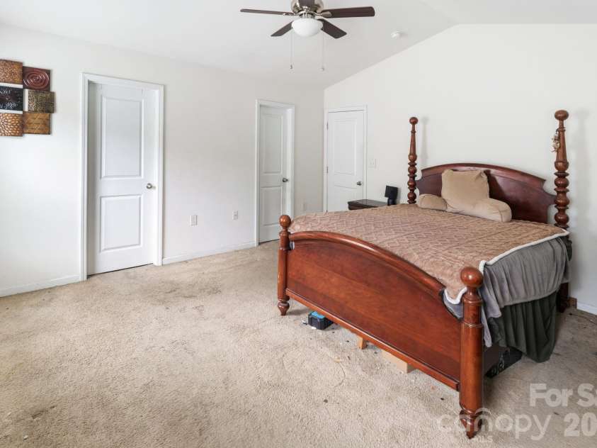 4012 Long Arrow Drive, Concord, NC 28025.  MLS# CAR4437288, YatesRealty ID 58514. 