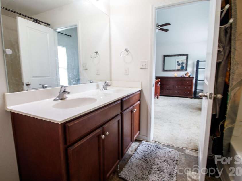 4012 Long Arrow Drive, Concord, NC 28025.  MLS# CAR4437288, YatesRealty ID 58514. 