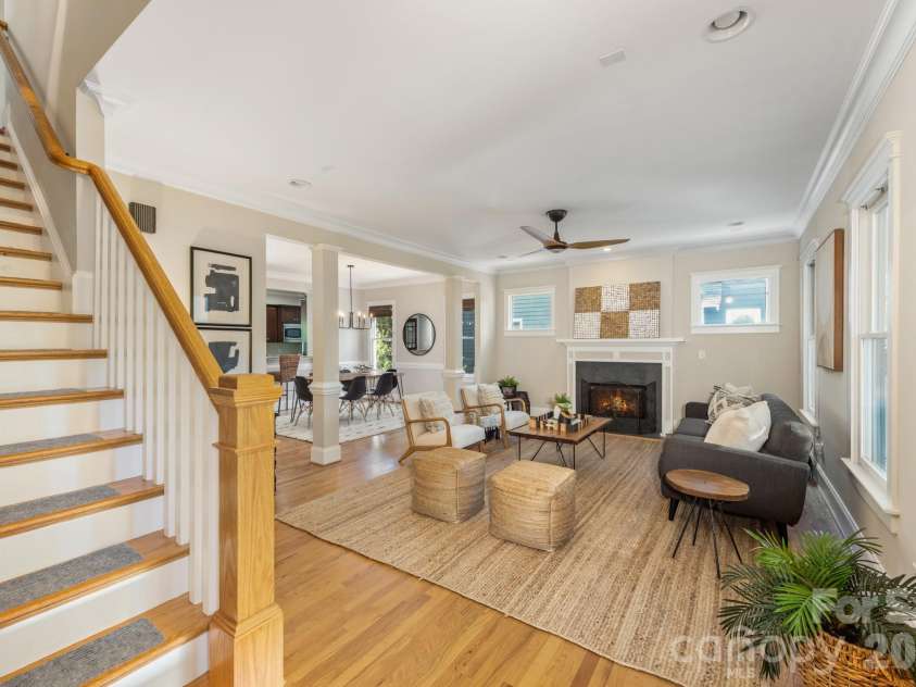 3315 Holt Street, Charlotte, NC 28205.  MLS# CAR4437036, YatesRealty ID 58517. 
