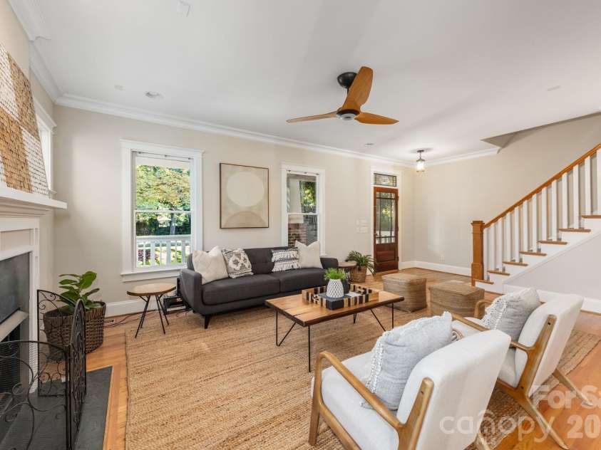 3315 Holt Street, Charlotte, NC 28205.  MLS# CAR4437036, YatesRealty ID 58517. 