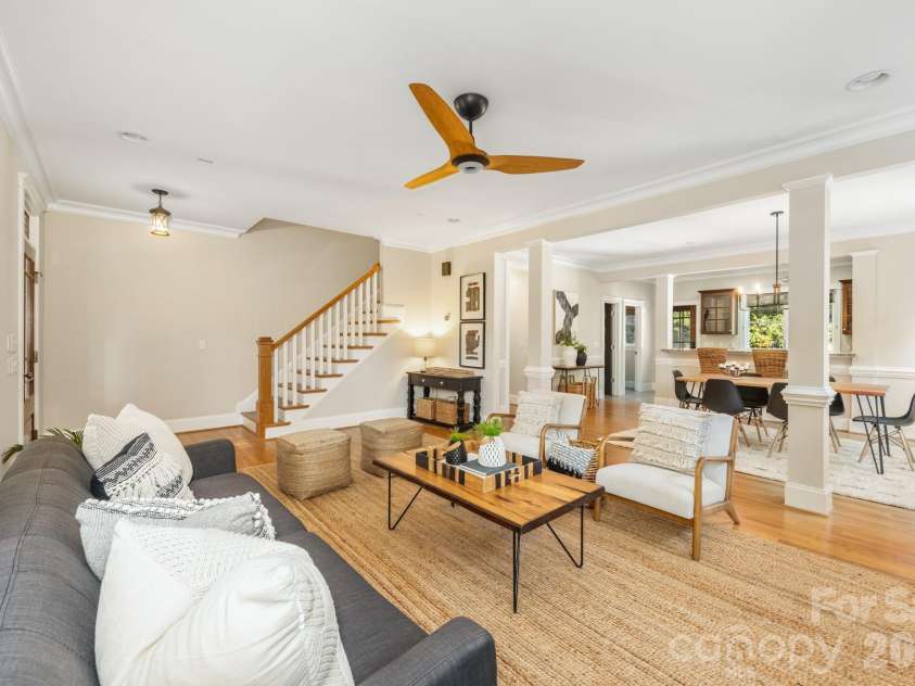 3315 Holt Street, Charlotte, NC 28205.  MLS# CAR4437036, YatesRealty ID 58517. 