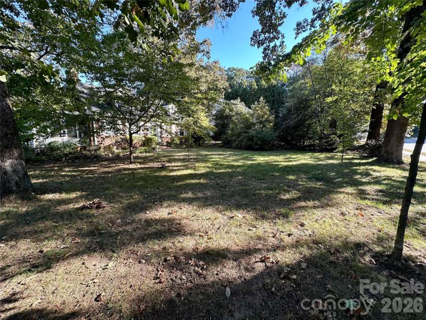 1202 Franklin Boulevard, Gastonia, NC 28054.  MLS# CAR4437546, YatesRealty ID 58519. 