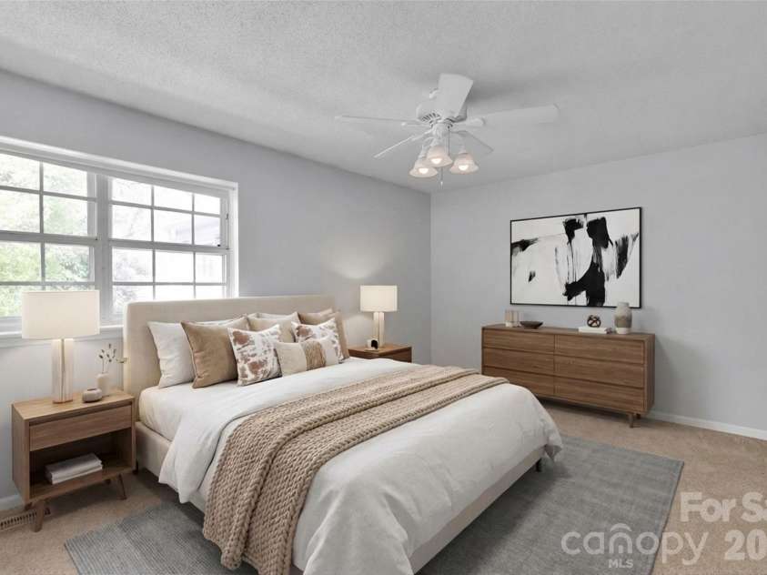 8510 Castle Pine Court, Charlotte, NC 28226.  MLS# CAR4333747, YatesRealty ID 5852. 