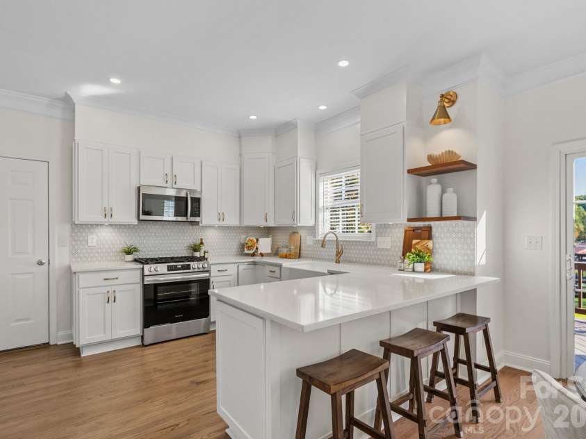 220 Chandeleur Drive, Mooresville, NC 28117.  MLS# CAR4433957, YatesRealty ID 58522. 