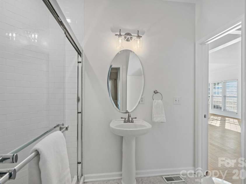 220 Chandeleur Drive, Mooresville, NC 28117.  MLS# CAR4433957, YatesRealty ID 58522. 
