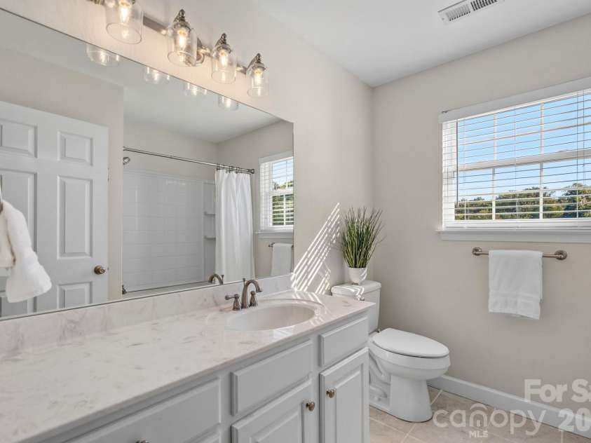 220 Chandeleur Drive, Mooresville, NC 28117.  MLS# CAR4433957, YatesRealty ID 58522. 