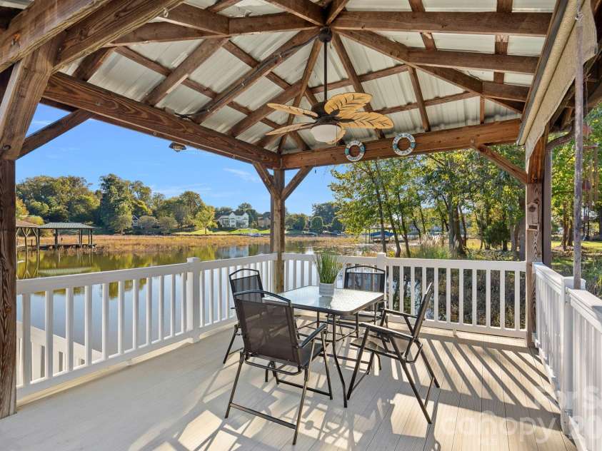220 Chandeleur Drive, Mooresville, NC 28117.  MLS# CAR4433957, YatesRealty ID 58522. 