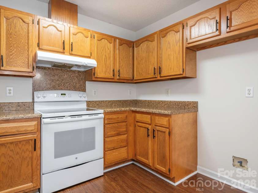 239 Candle Court, Concord, NC 28027.  MLS# CAR4429401, YatesRealty ID 58524. 