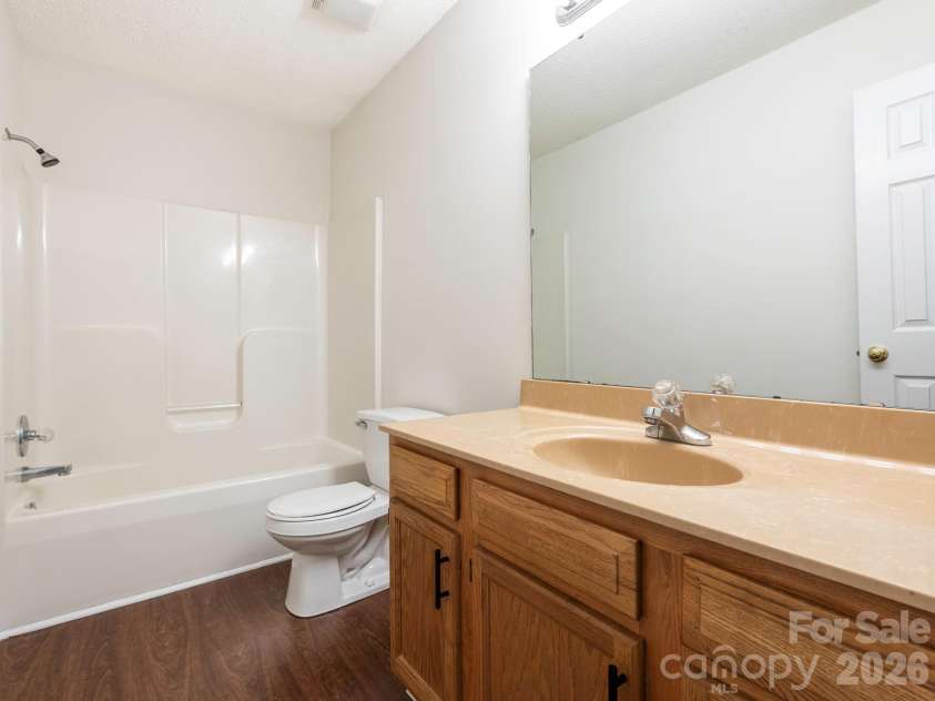239 Candle Court, Concord, NC 28027.  MLS# CAR4429401, YatesRealty ID 58524. Hall Bathroom