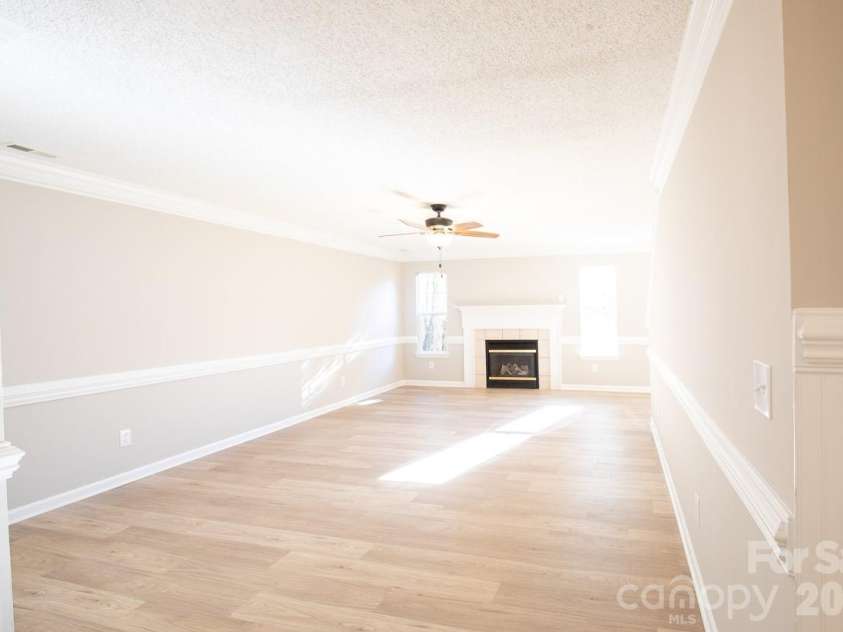 1036 Valley Forge Road, Clover, SC 29710.  MLS# CAR4435260, YatesRealty ID 58529. Great Room