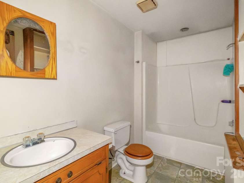 3211 Old Camden Road, Monroe, NC 28110.  MLS# CAR4352269, YatesRealty ID 5853. 