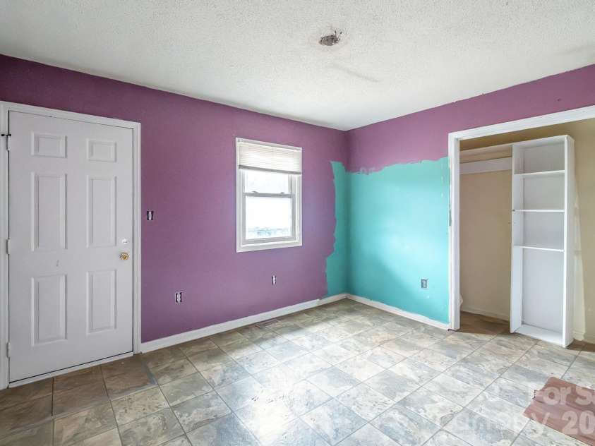 3211 Old Camden Road, Monroe, NC 28110.  MLS# CAR4352269, YatesRealty ID 5853. 