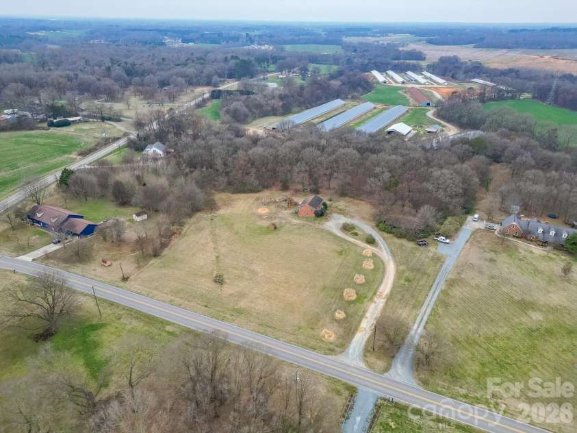 3211 Old Camden Road, Monroe, NC 28110.  MLS# CAR4352269, YatesRealty ID 5853. 