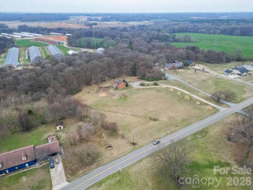 3211 Old Camden Road, Monroe, NC 28110.  MLS# CAR4352269, YatesRealty ID 5853. 