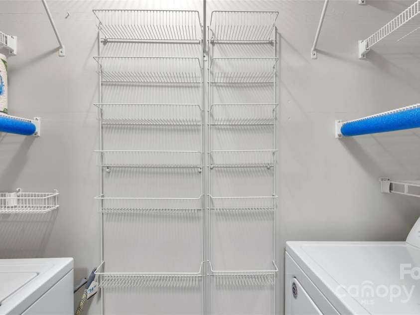 5020 Sardis Road, Charlotte, NC 28270.  MLS# CAR4215591, YatesRealty ID 5853. 