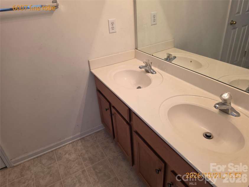 6007 Fine Robe Drive, Indian Trail, NC 28079.  MLS# CAR4430246, YatesRealty ID 58538. 