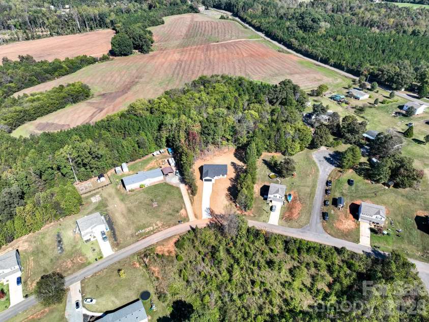 140 Four Andrews Drive, Harmony, NC 28634.  MLS# CAR4435471, YatesRealty ID 58541. 