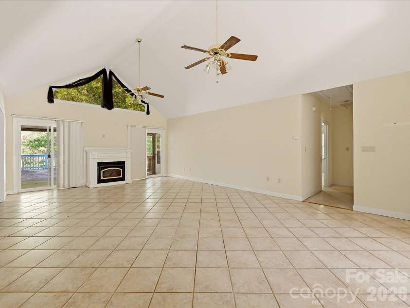 1704 Colfax Drive, Concord, NC 28025.  MLS# CAR4437717, YatesRealty ID 58546. 