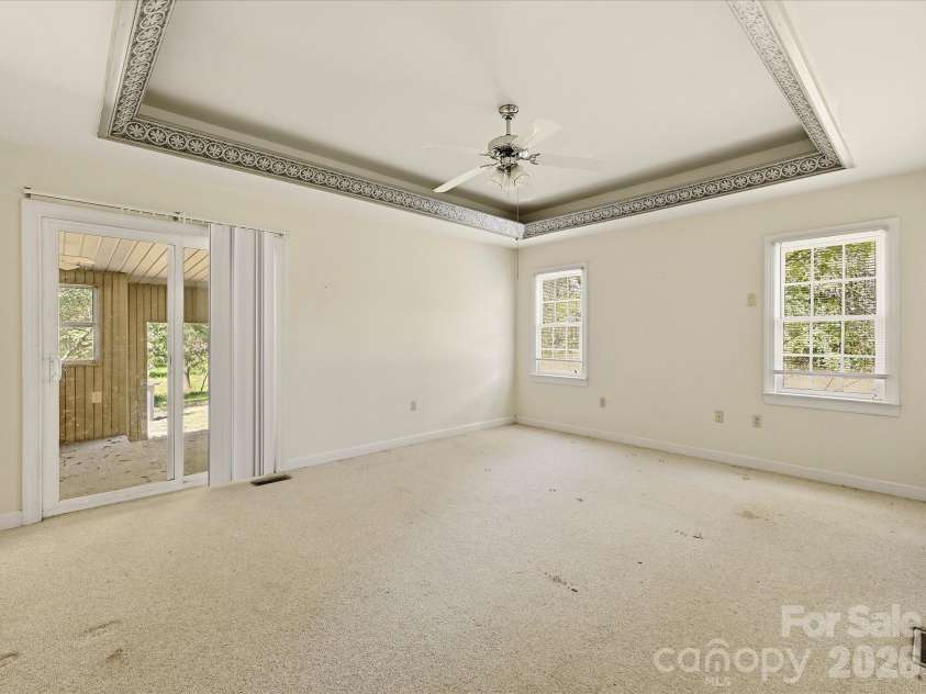 1704 Colfax Drive, Concord, NC 28025.  MLS# CAR4437717, YatesRealty ID 58546. 